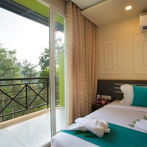 Deluxe Double Room Balcony